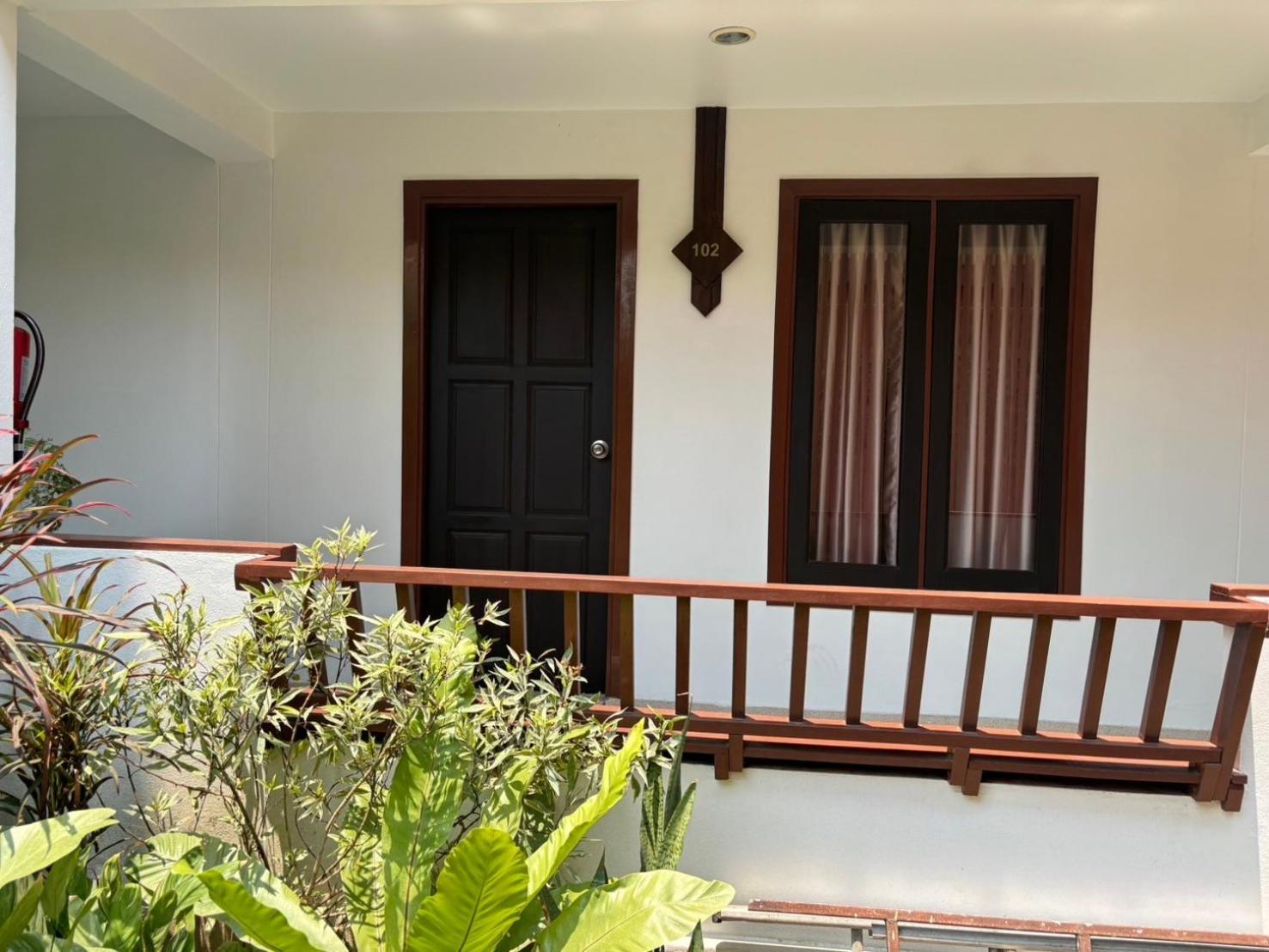 Yindee Stylish Guesthouse Чиангмай Экстерьер фото