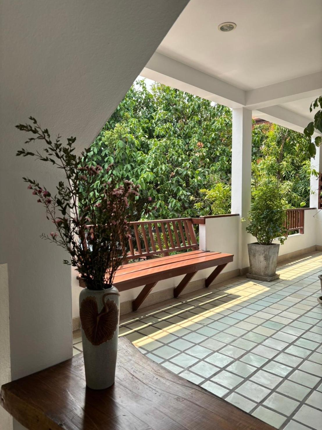 Yindee Stylish Guesthouse Чиангмай Экстерьер фото
