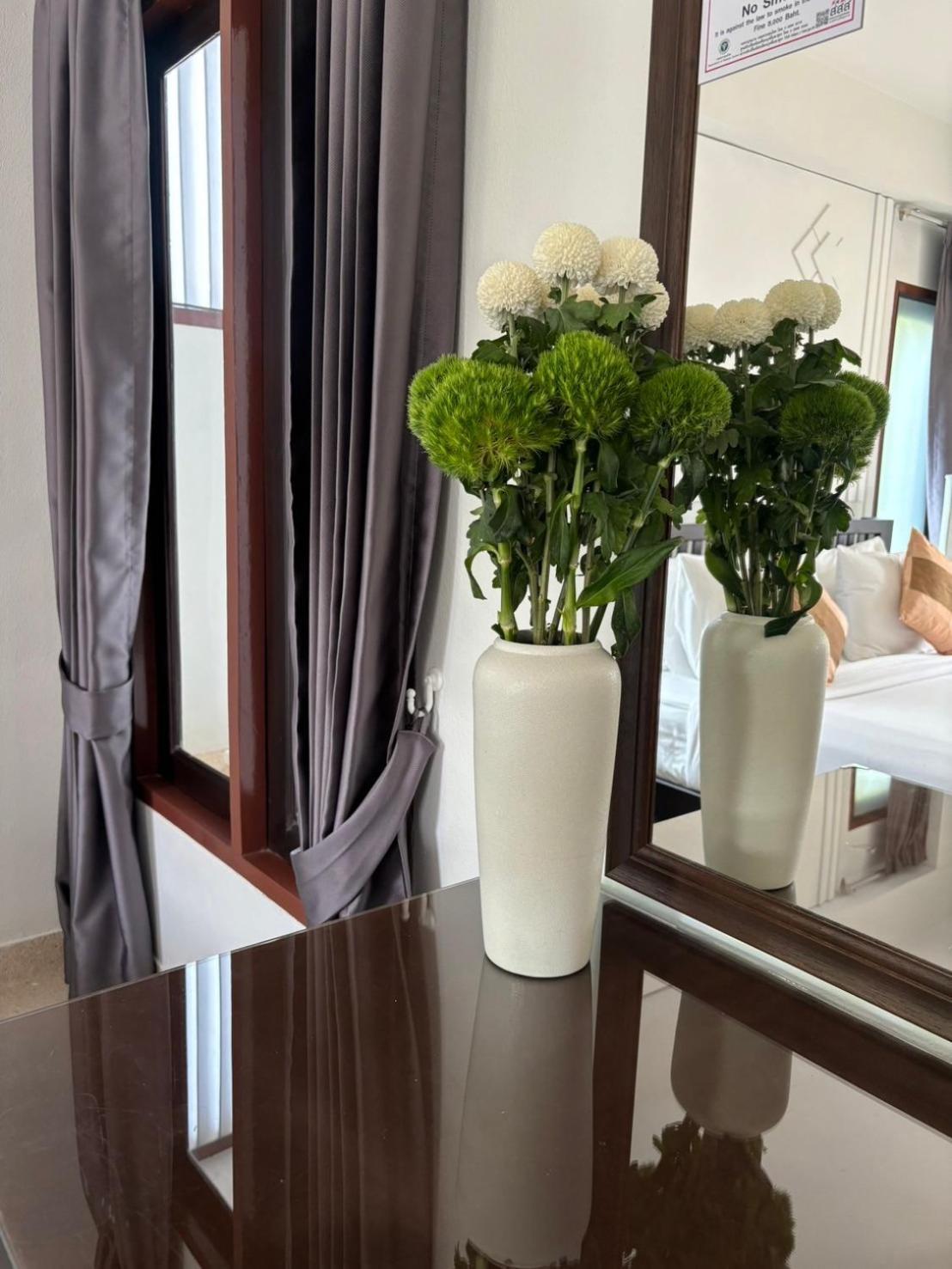 Yindee Stylish Guesthouse Чиангмай Экстерьер фото
