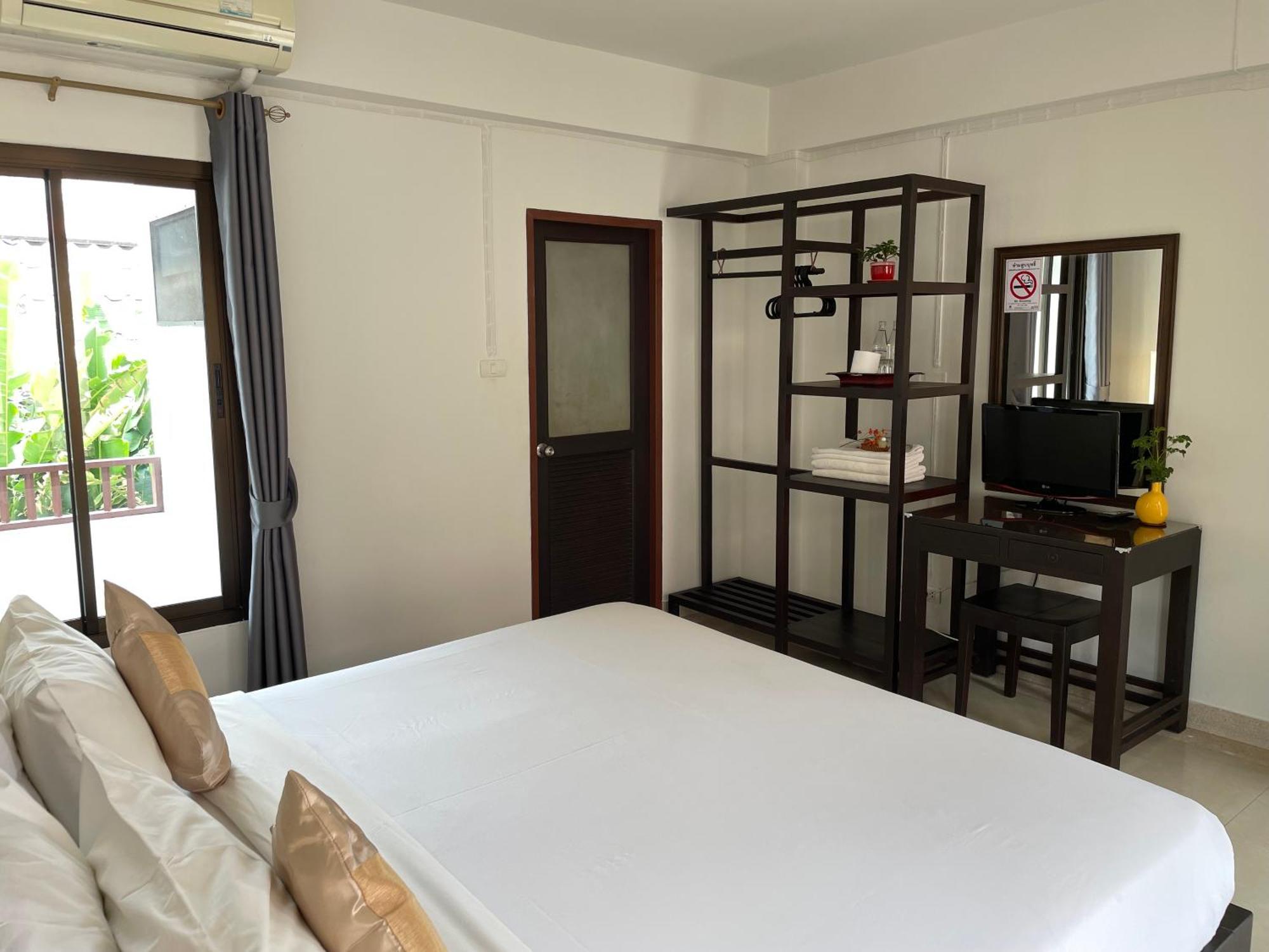 Yindee Stylish Guesthouse Чиангмай Экстерьер фото