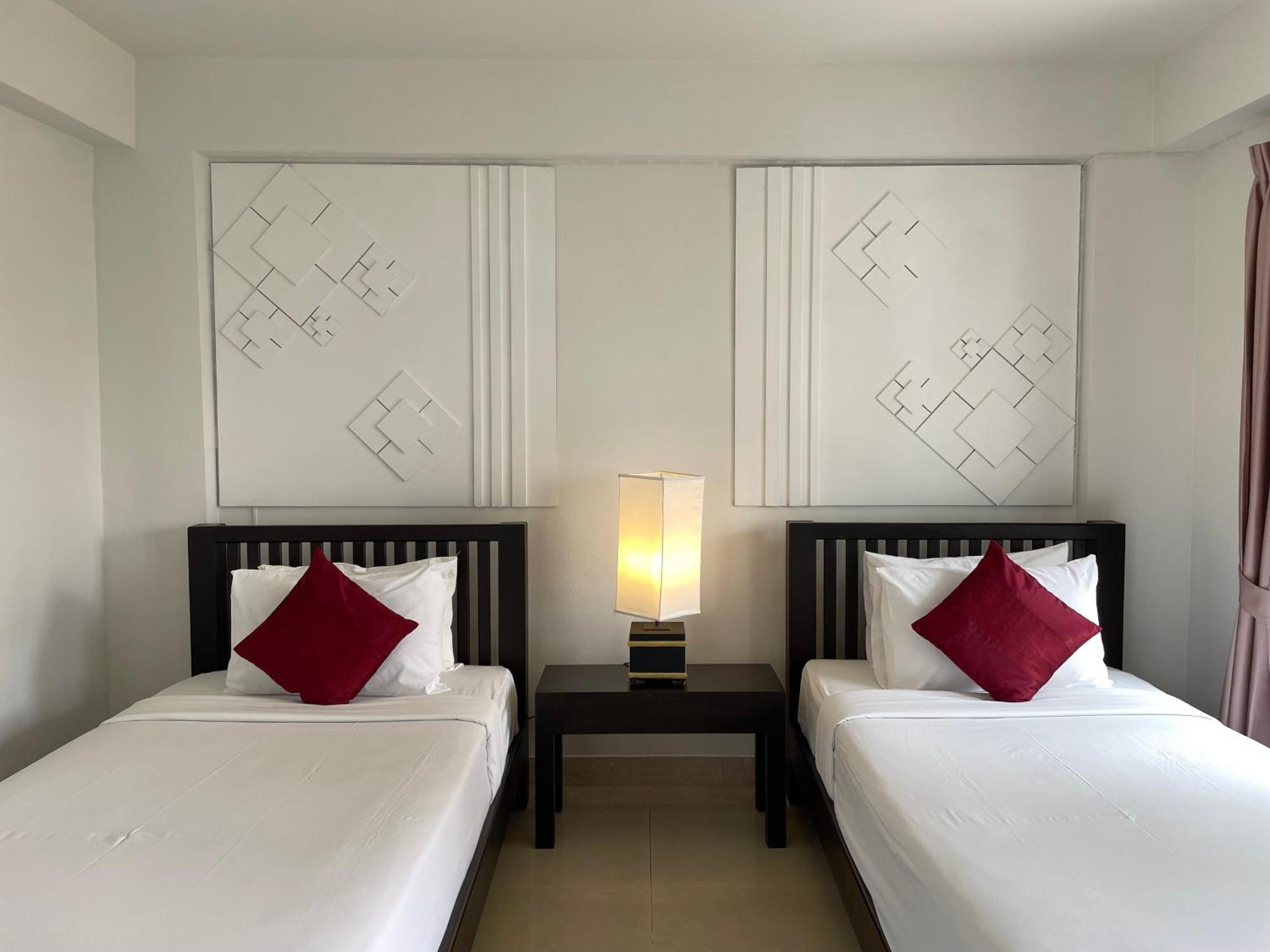 Yindee Stylish Guesthouse Чиангмай Экстерьер фото