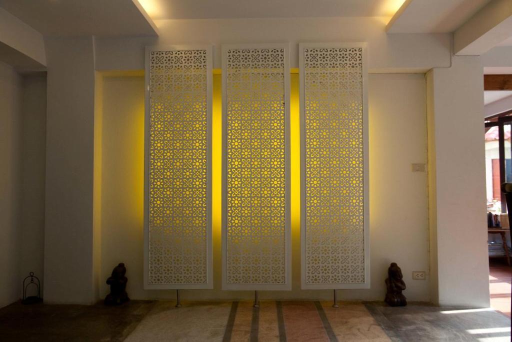 Yindee Stylish Guesthouse Чиангмай Экстерьер фото